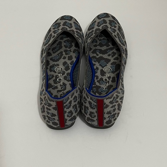 Rothy’s The Flat blue gray snow leopard print size 8 retired print - Picture 6 of 8